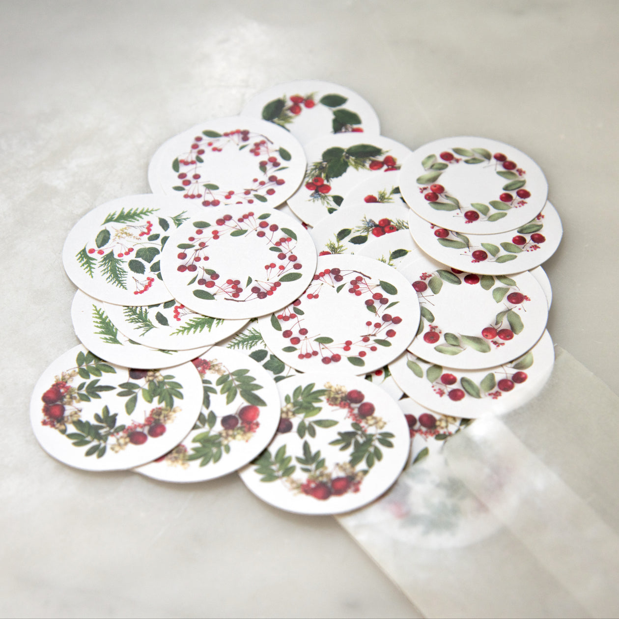 Holiday Weath Stickers, round – set of 25