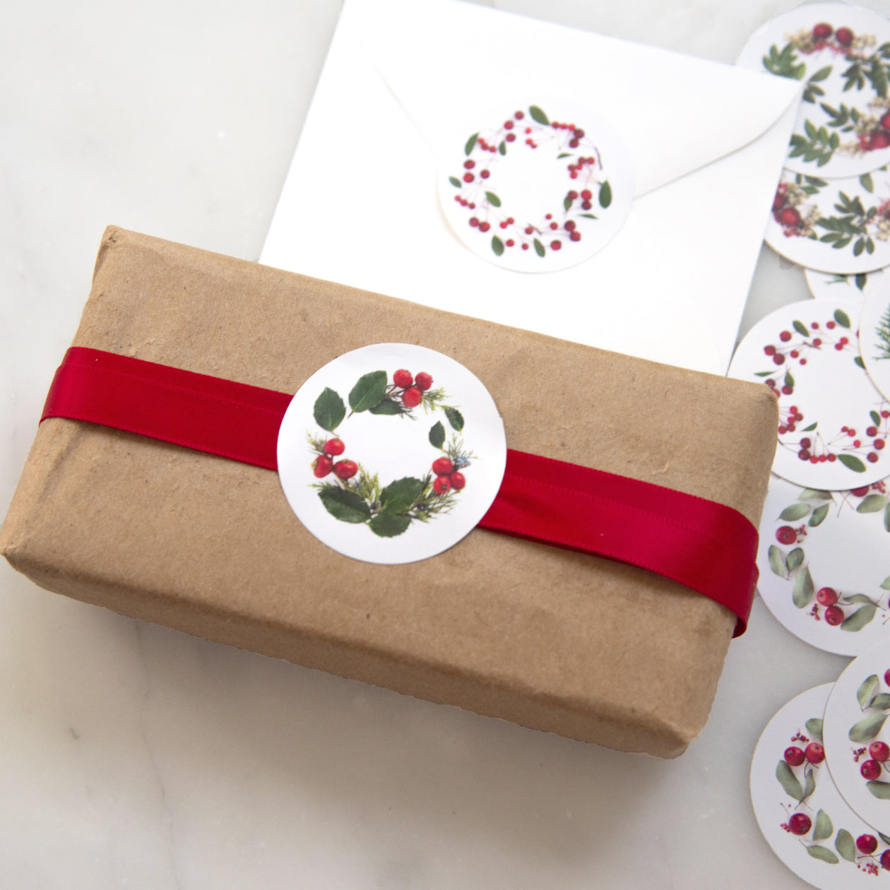 Holiday Weath Stickers, round – set of 25