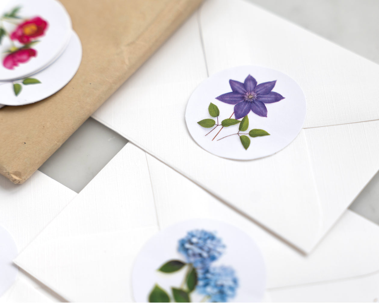 Floral Stickers, round – set of 25