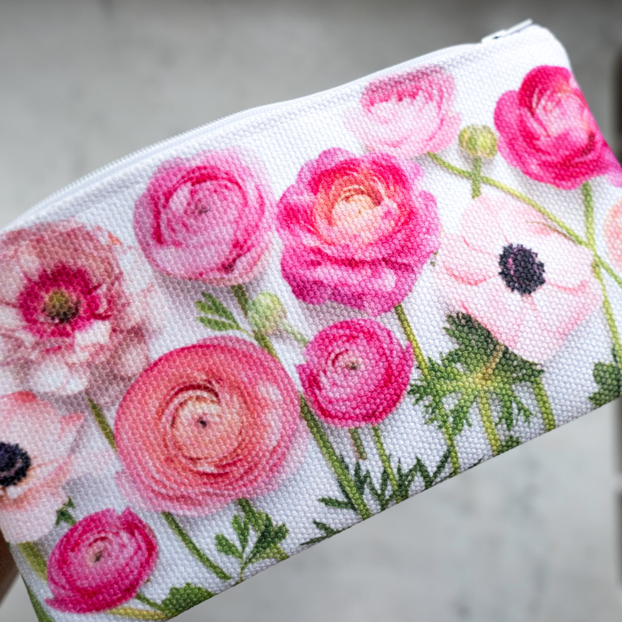 Small Zipper Bag ~ Pink Ranunculus