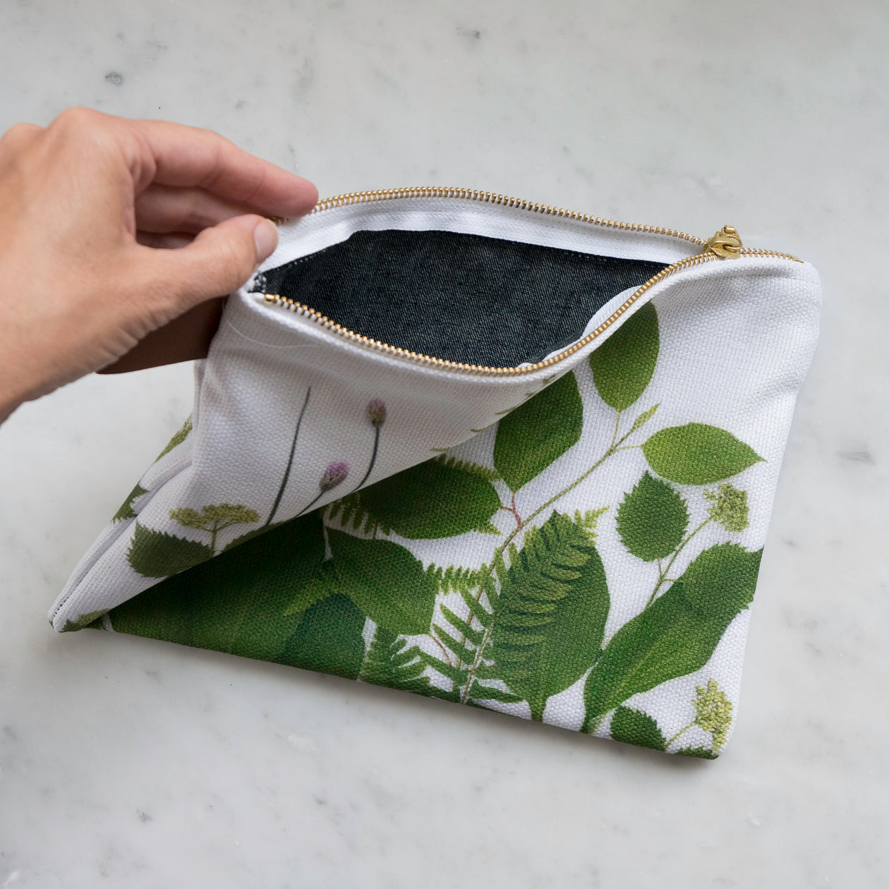 Zipper Bag ~ Greenery on white